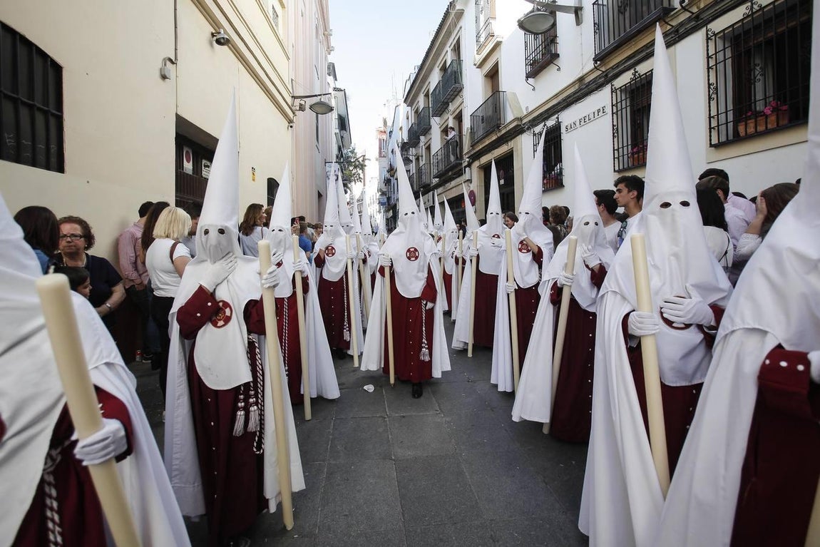 Las fotos de la hermandad de la Sentencia el Lunes Santo en la Semana Santa de Córdoba 2017