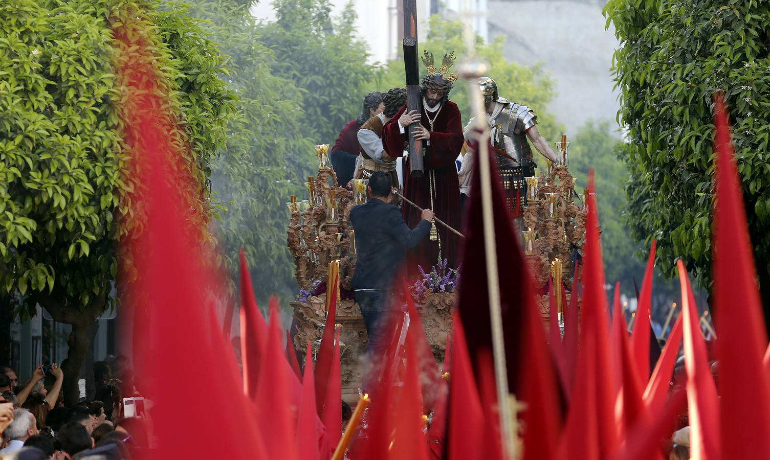 Las fotos del Buen Suceso el Martes Santo de la Semana Santa de Córdoba 2017