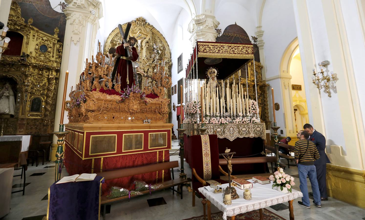 Las fotos del Buen Suceso el Martes Santo de la Semana Santa de Córdoba 2017