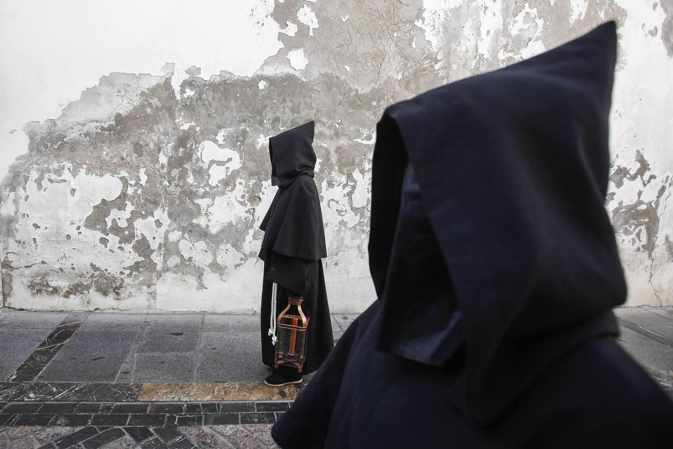 Las fotos de la hermandad Universitaria el Martes Santo de la Semana Santa de Córdoba 2017