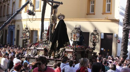 Pasión, devoción y tradición en el Martes Santo gaditano