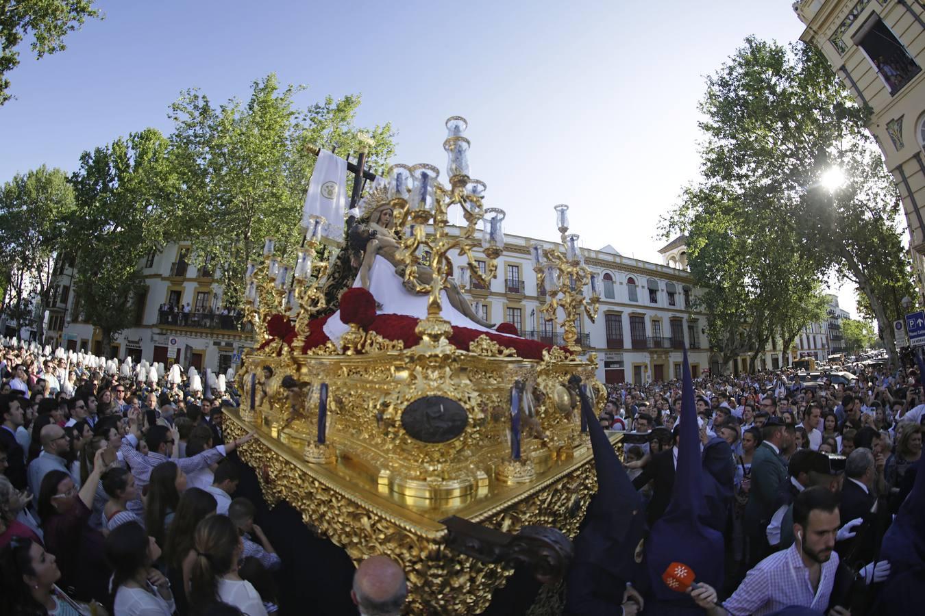 Las fotos del Baratillo el Miércoles Santo de la Semana Santa de Sevilla 2017