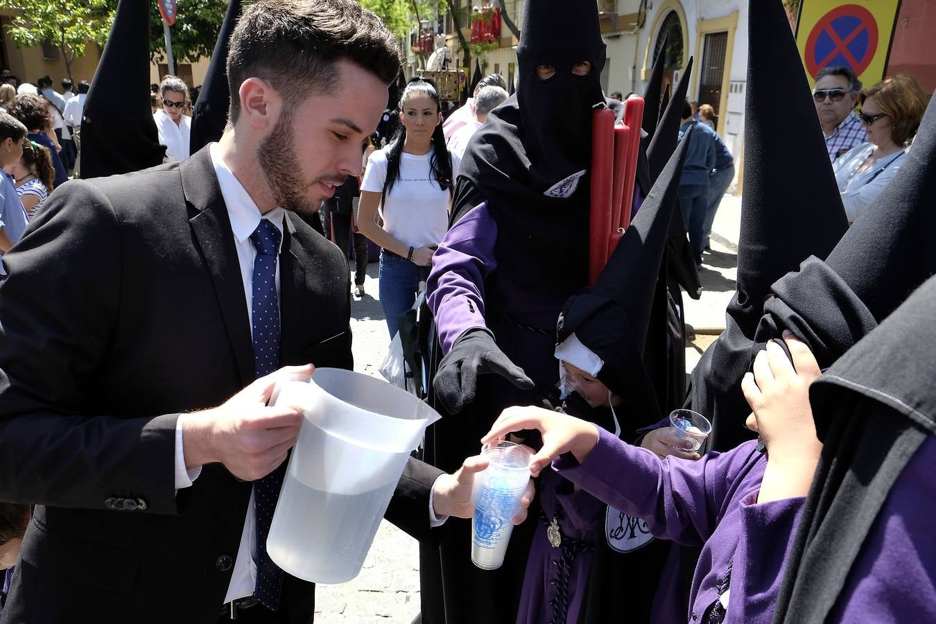 Las fotos de San Bernardo en el Miércoles Santo de la Semana Santa de Sevilla 2017