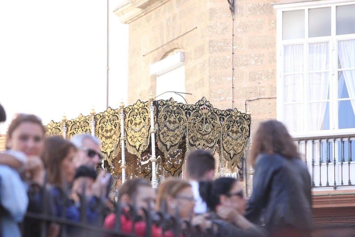 Fotos: Cigarreras el Miércoles Santo en Cádiz