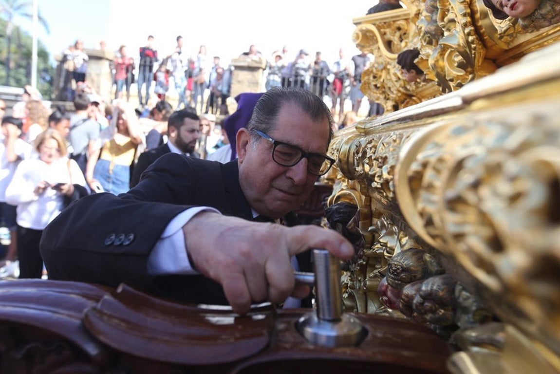 Fotos: Cigarreras el Miércoles Santo en Cádiz
