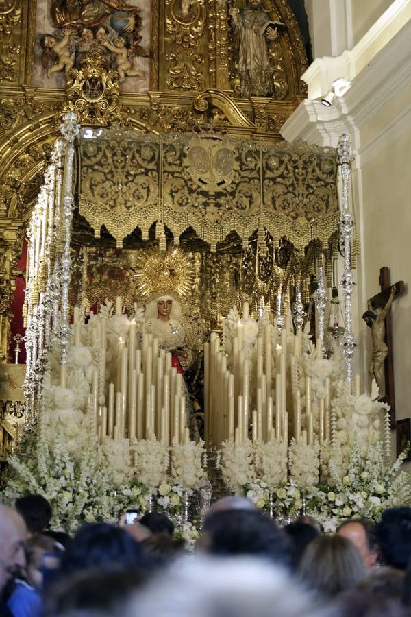 Visita a los templos del Calvario, la Esperanza de Triana y los Gitanos