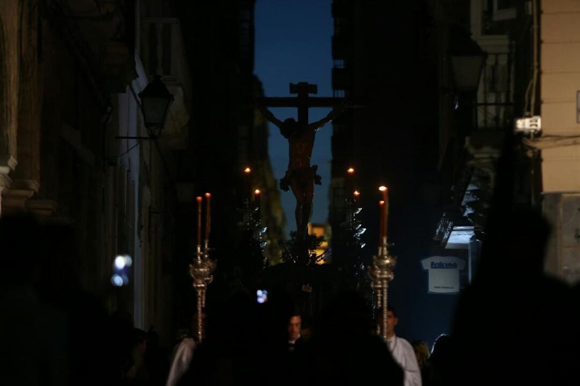 Semana Santa de Cádiz 2017. Viernes Santo: Buena Muerte