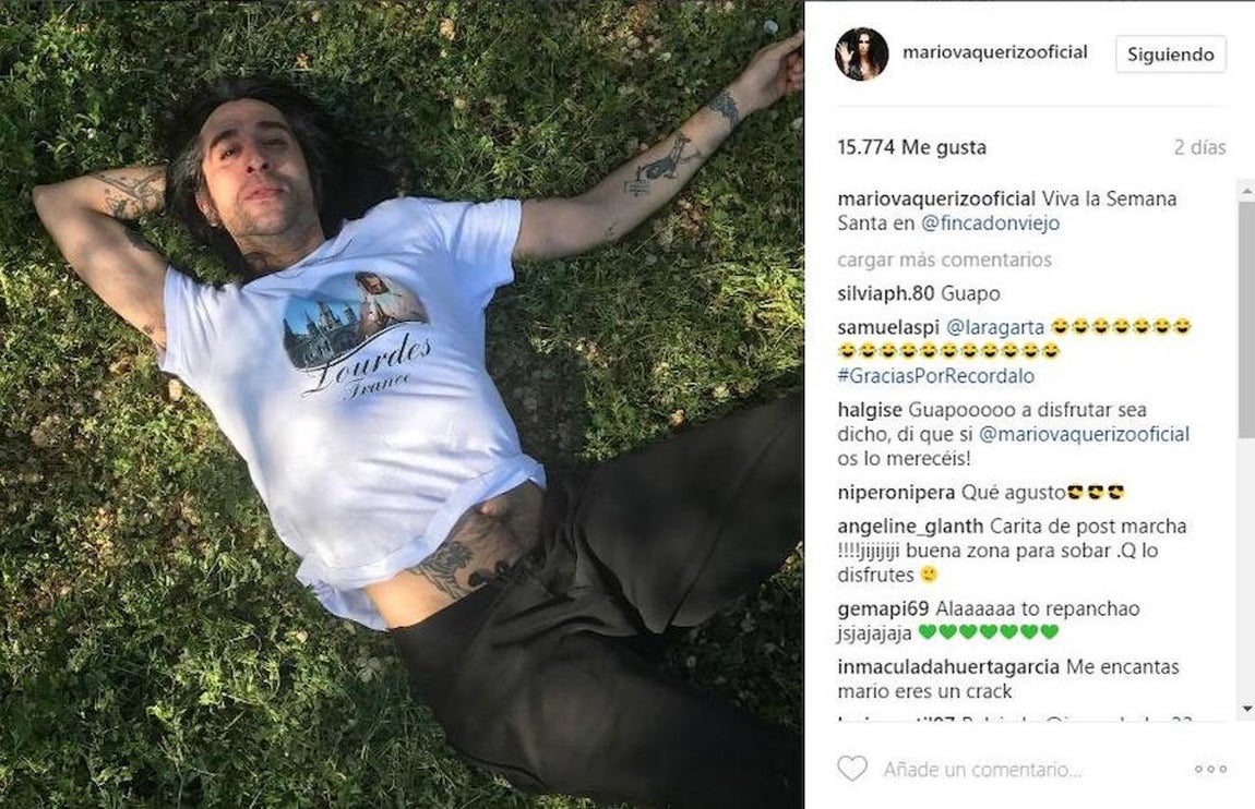 Mario Vaquerizo. La pareja más original de la televisión descansa en sus vacaciones en el chalet de Topacio Fresh y su marido