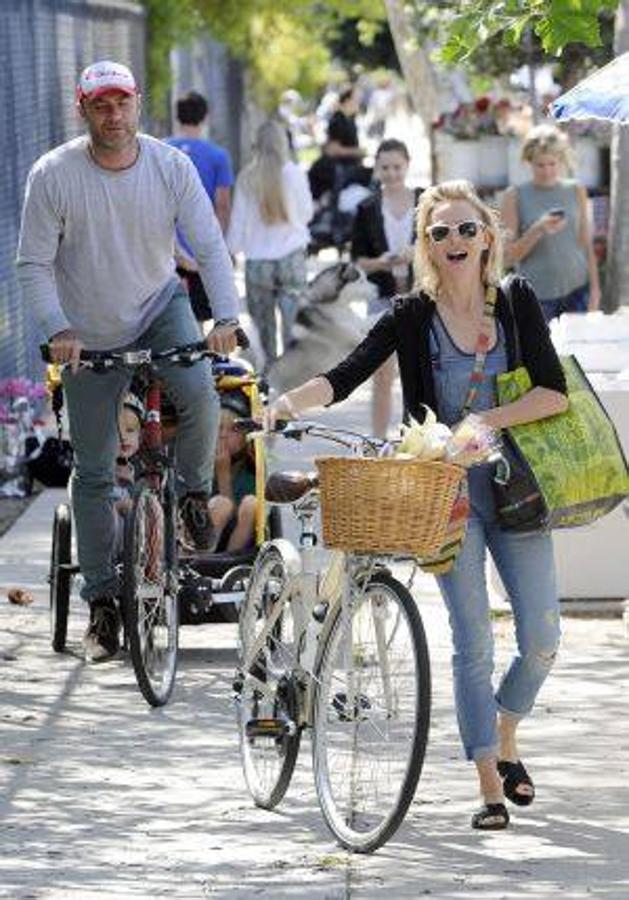 Naomi Watts y Liev Schreiber, actores. 