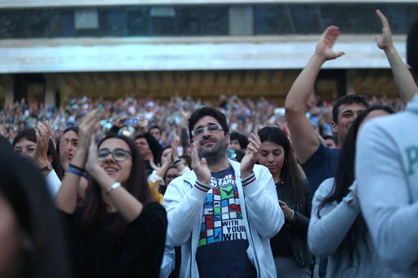 Los más grandes del Carnaval ponen bocabajo el Auditorio Rocío Jurado