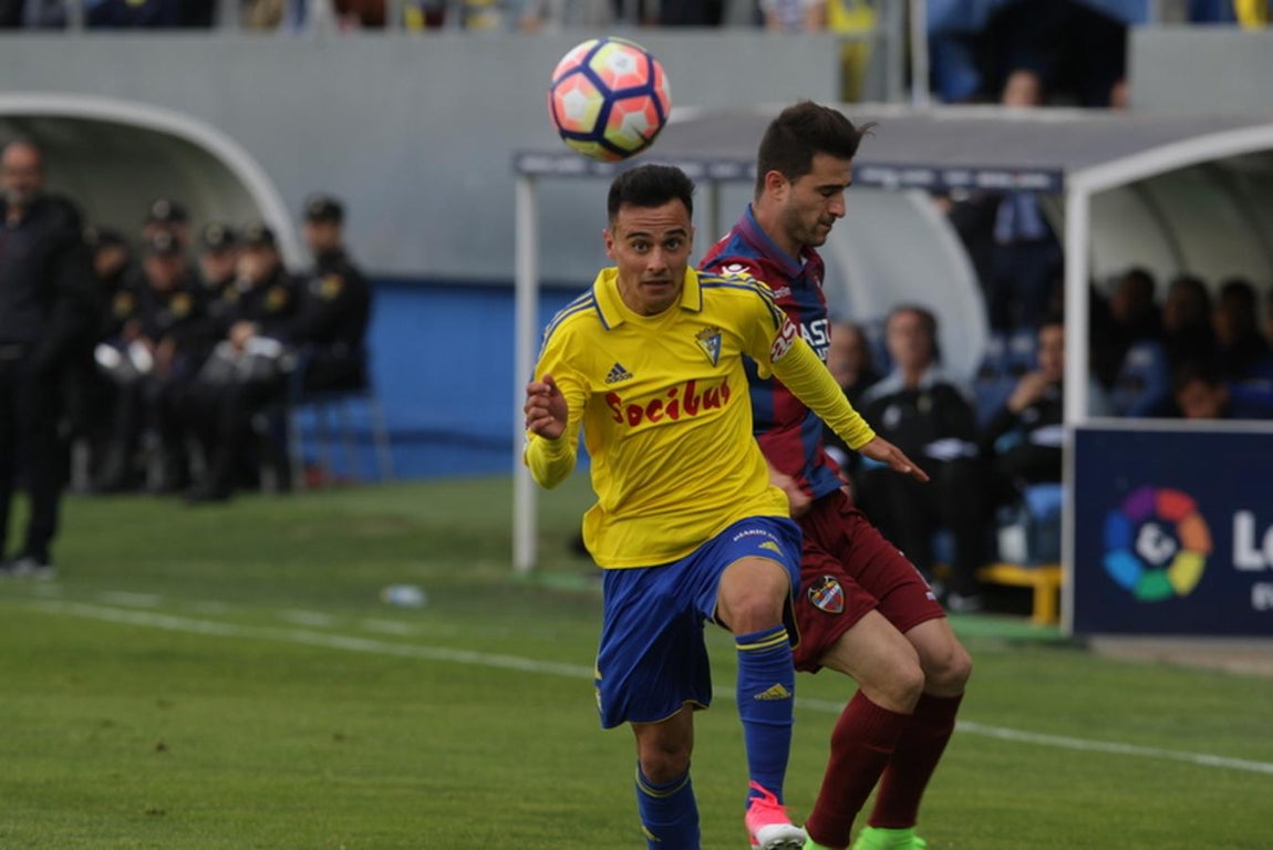 Fotos: Las imágenes del Cádiz 1-1 Levante