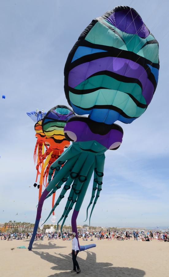 El Festival Internacional del Viento en la Malvarrosa. 