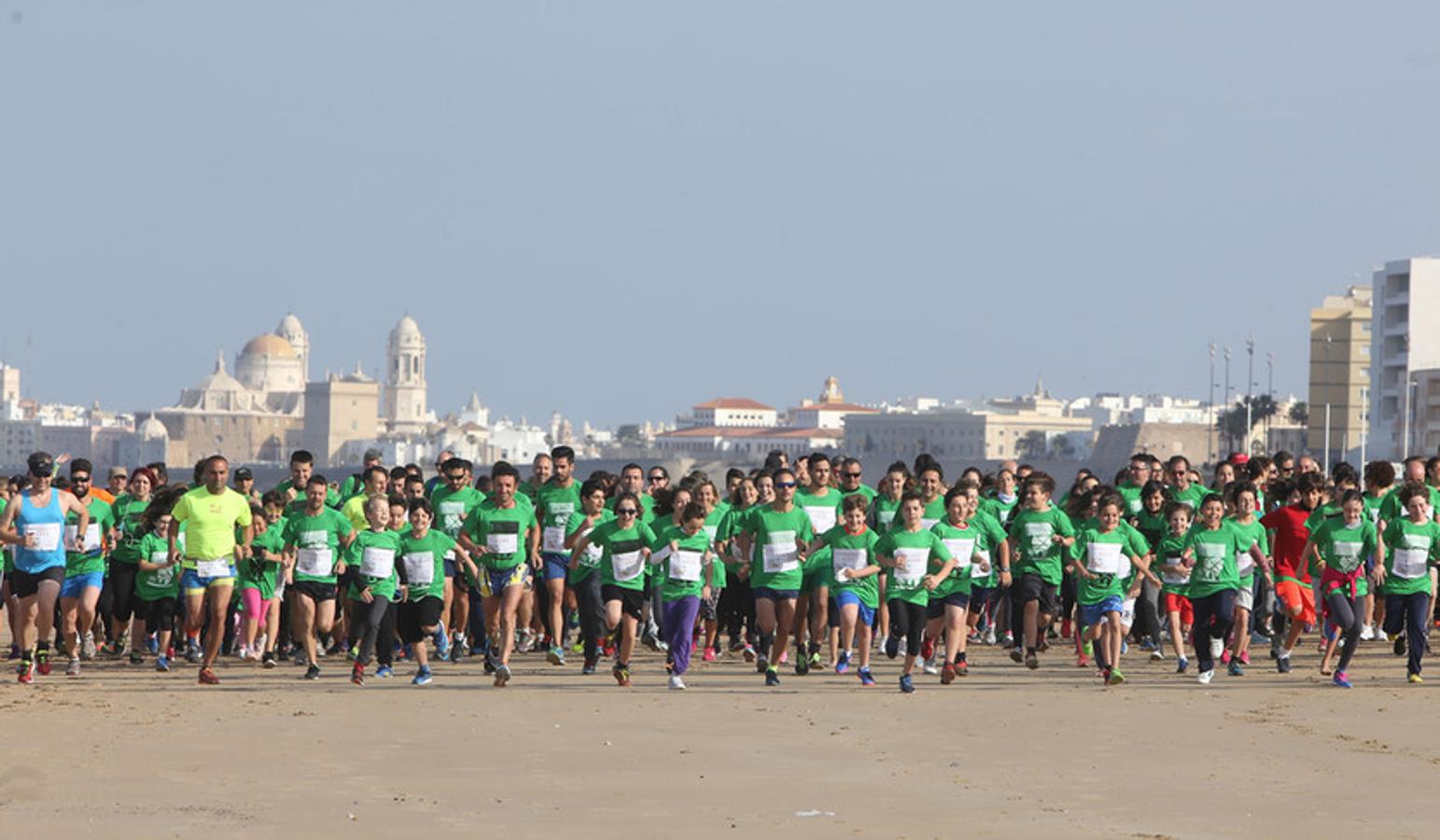 Búscate en la I Carrera solidaria por el pueblo Sirio en Cádiz