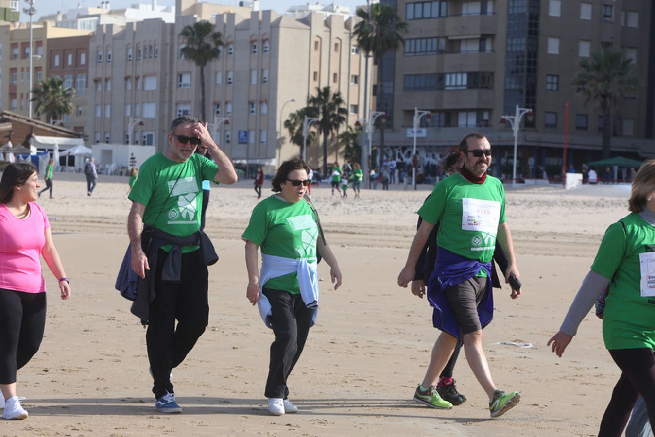 Búscate en la I Carrera solidaria por el pueblo Sirio en Cádiz