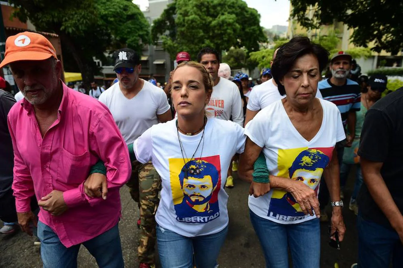 Lilian Tintori, entre los manifestantes en Caracas contra el Gobierno de Maduro