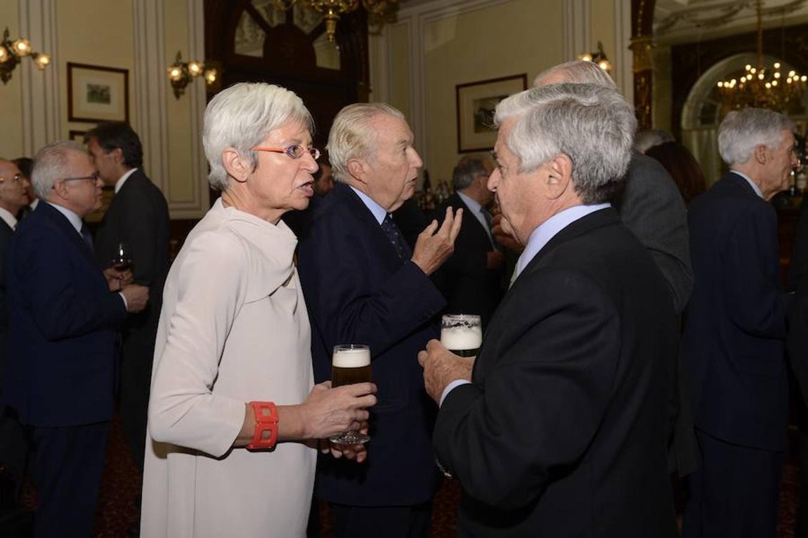 Los invitados al Foro ABC, en el que ha intervenido el ministro de Fomento, Íñigo de la Serna. 