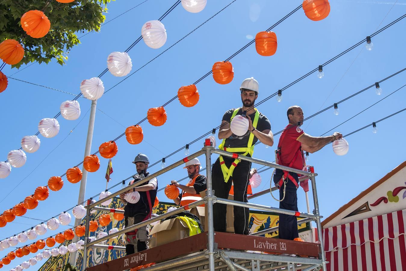 Ambiente por el real: lunes de Feria