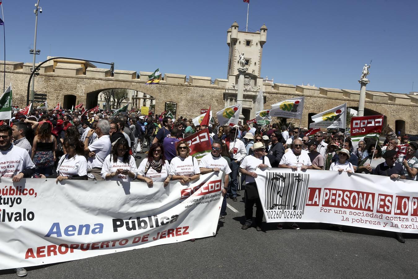 Un color para dos protestas distintas