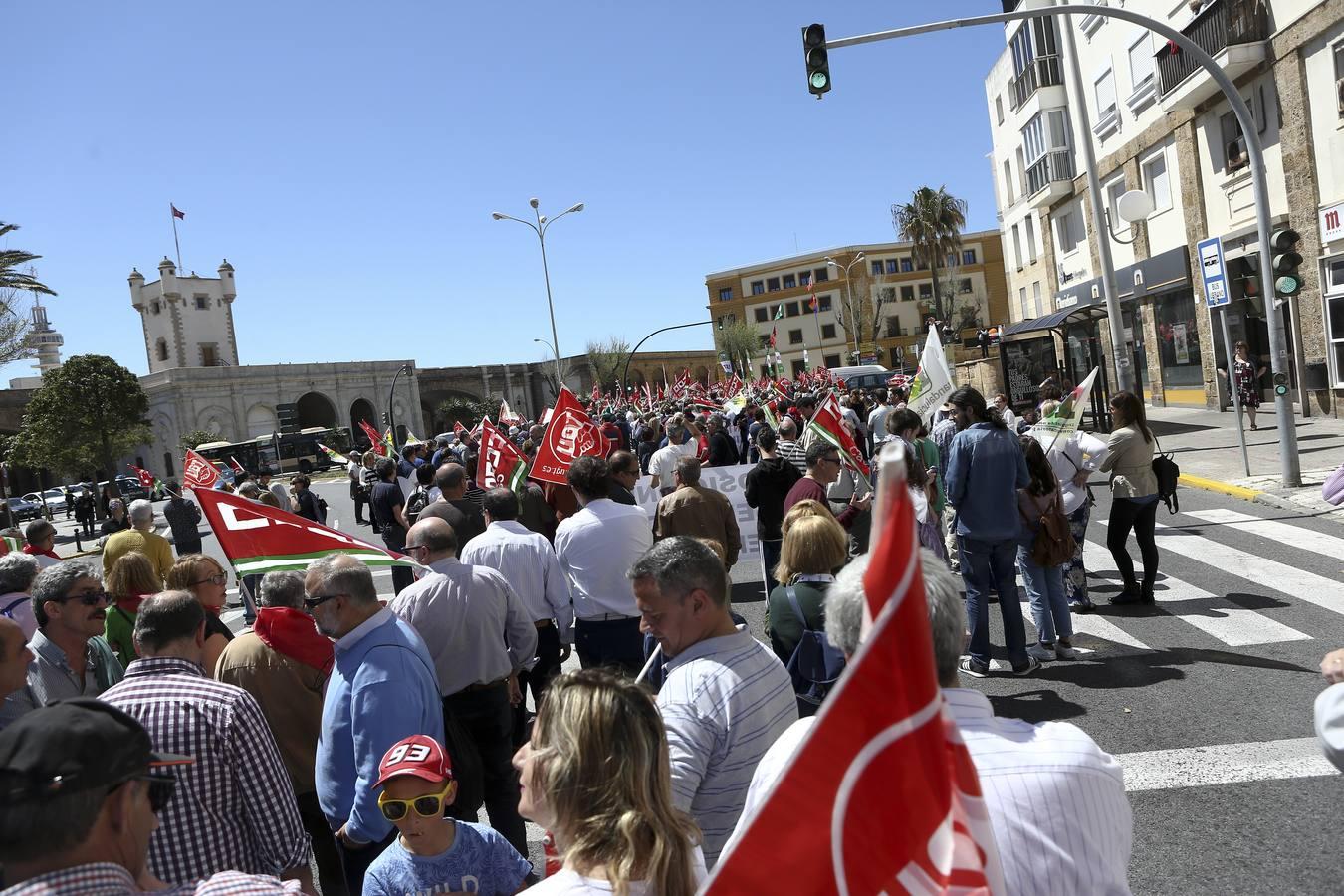 Un color para dos protestas distintas