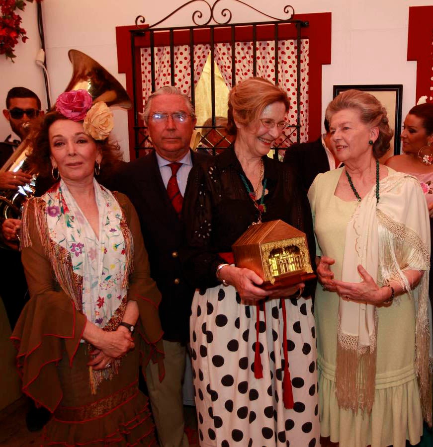 Beatriz Valdenebro, Enrique Moreno de la Cova, María Gloria de Orleans-Braganza y SAR Doña Ana de Francia