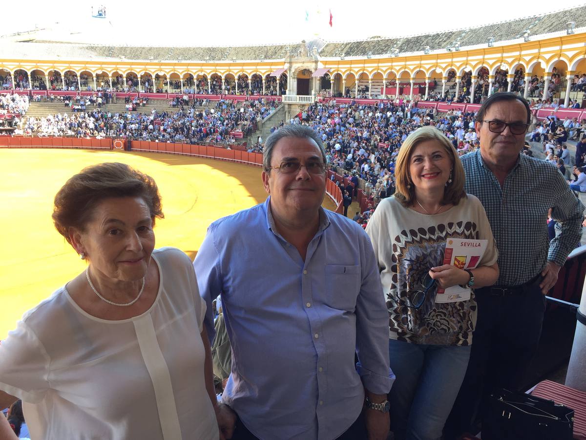 Rosa Limón, José María Muñoz, Mariluz Limón y José Luis Mena