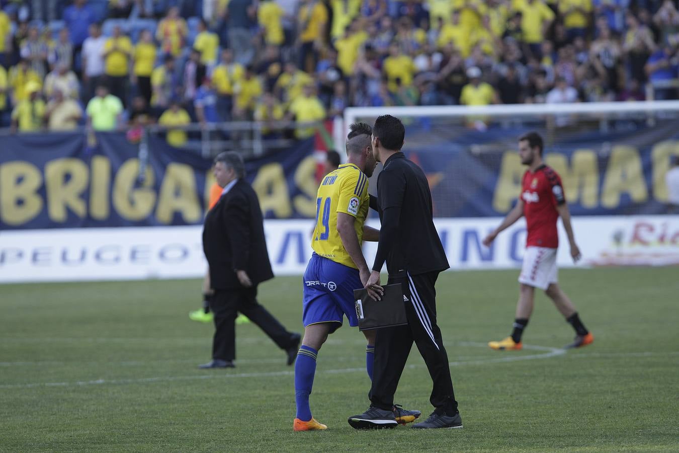 El Cádiz CF-Nàstic, en imágenes