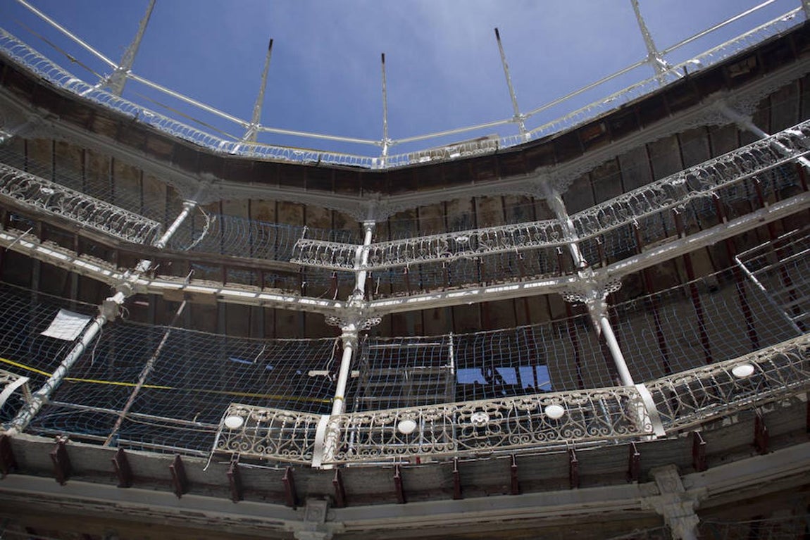 Así avanza la reforma del frontón Beti-Jai