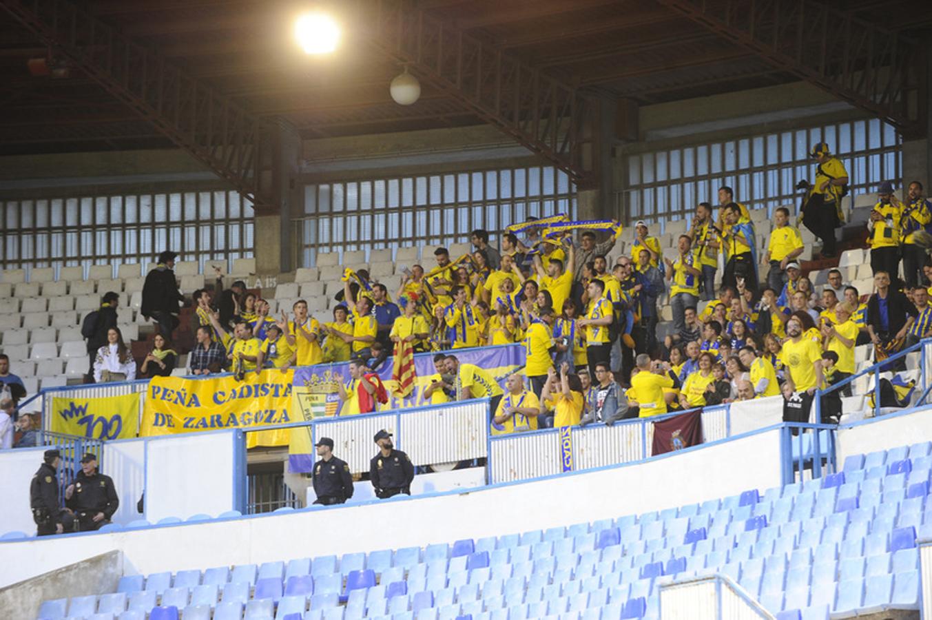 Fotos: Las imágenes del partido Real Zaragoza - Cádiz CF