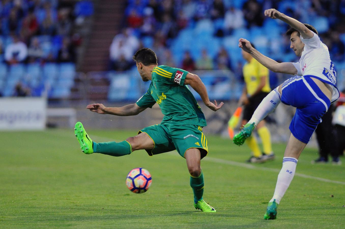 Fotos: Las imágenes del partido Real Zaragoza - Cádiz CF