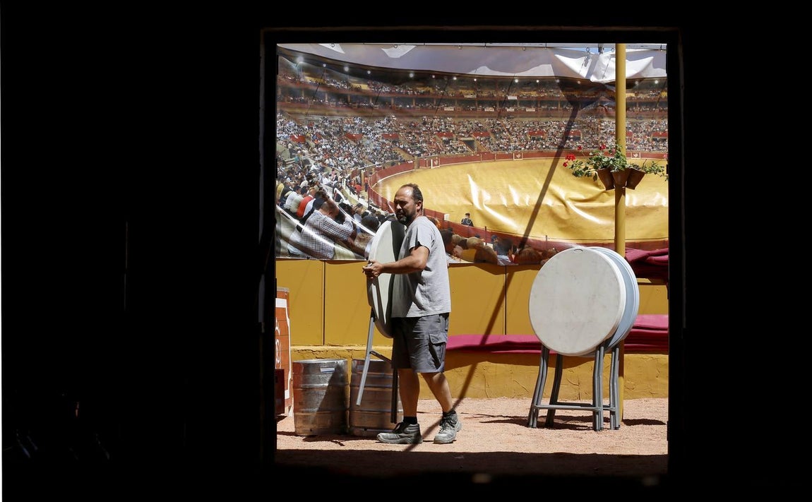 Los últimos preparativos de la Feria de Córdoba 2017, en imágenes