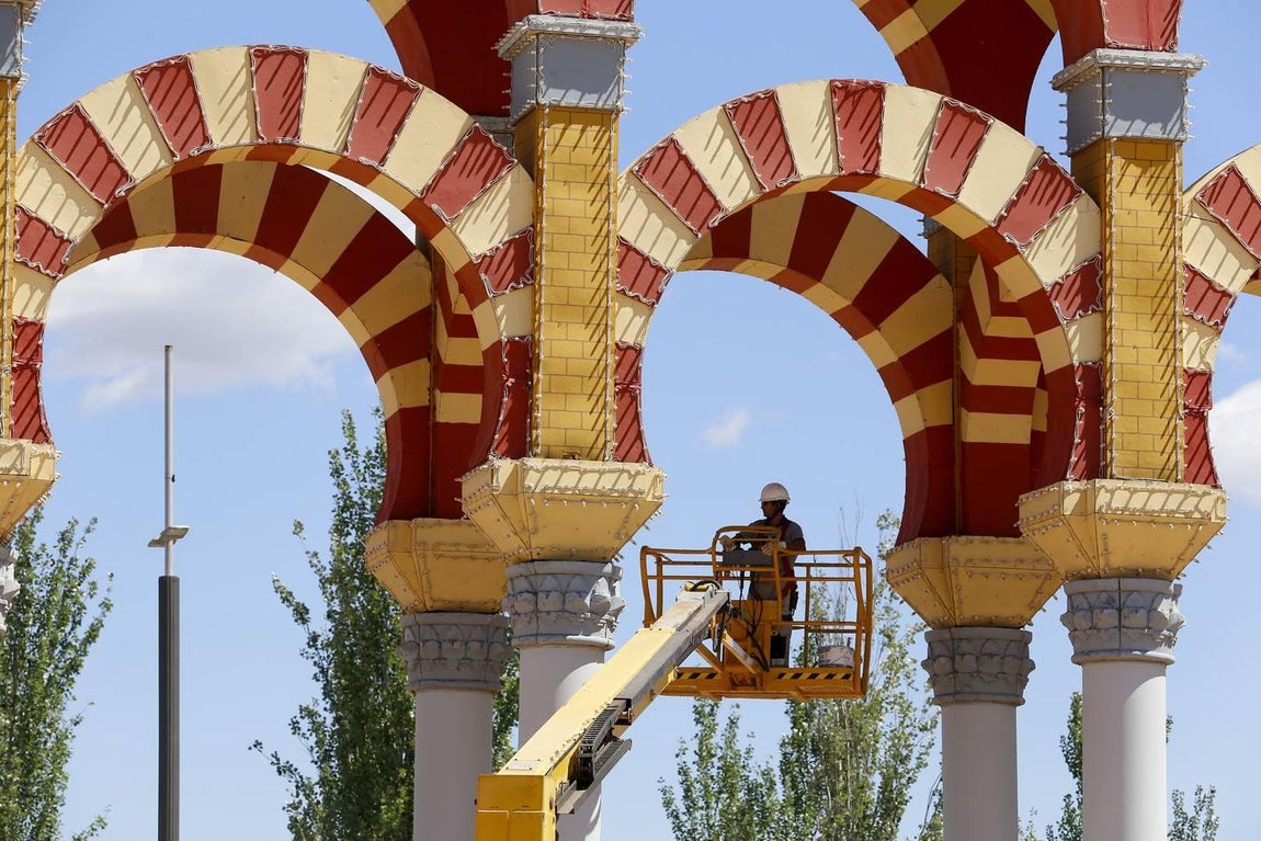 Los últimos preparativos de la Feria de Córdoba 2017, en imágenes