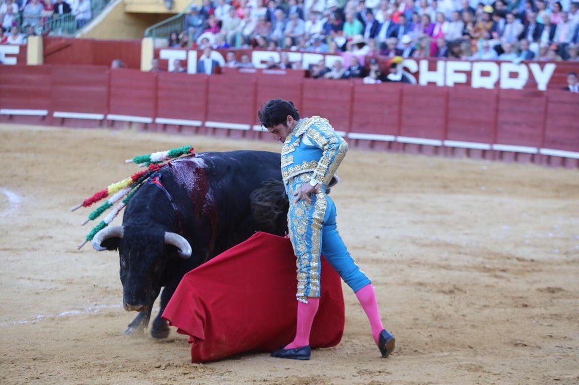 El Fandi, Cayetano y López Simón en la Feria de Jerez