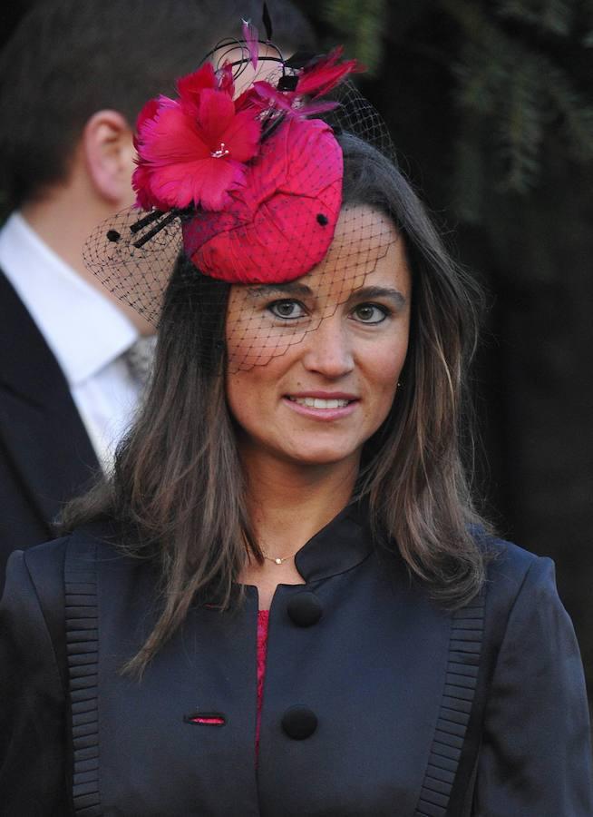 La gran boda tendrá una cifra aproximada de 300 invitados y se celebrará en un inmenso palacio de cristal detrás de la casa familiar de Middleton, ubicada en Bucklebury, Berkshire. 