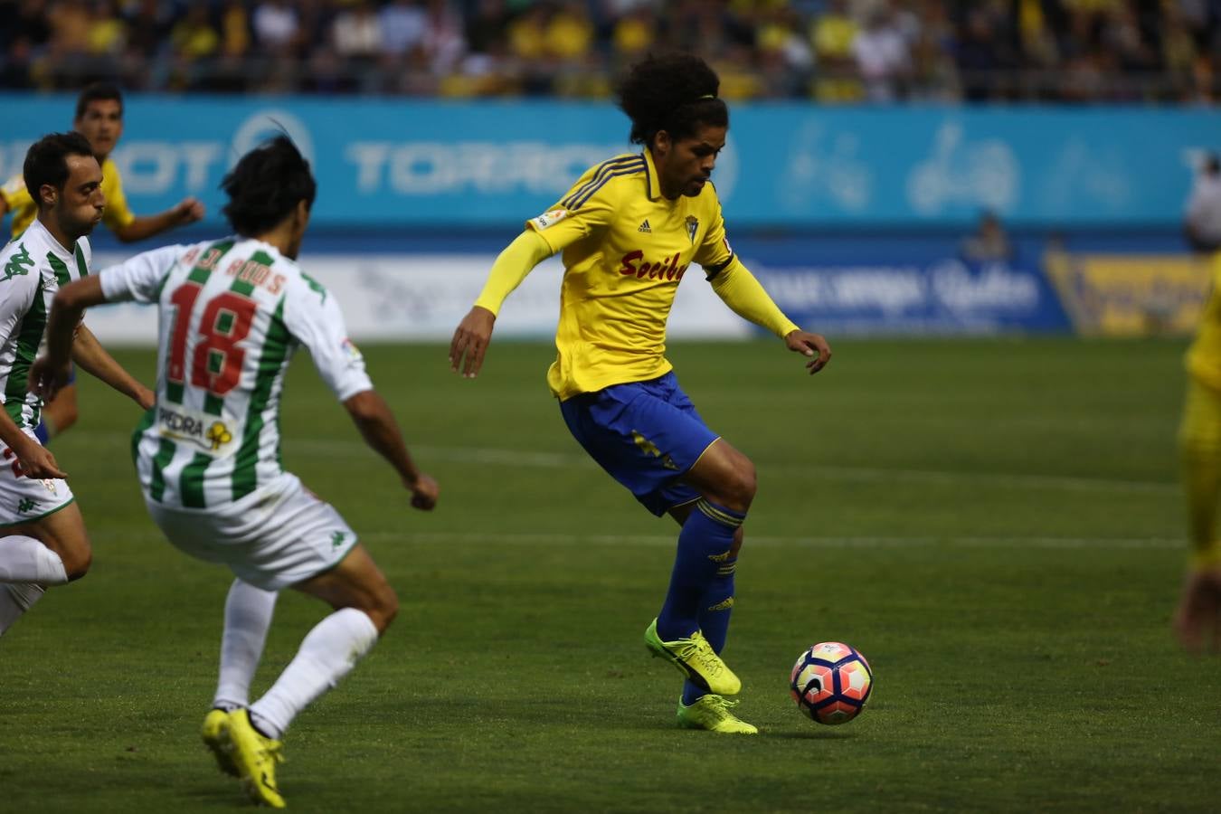 Las mejores imágenes del Cádiz CF-Córdoba CF