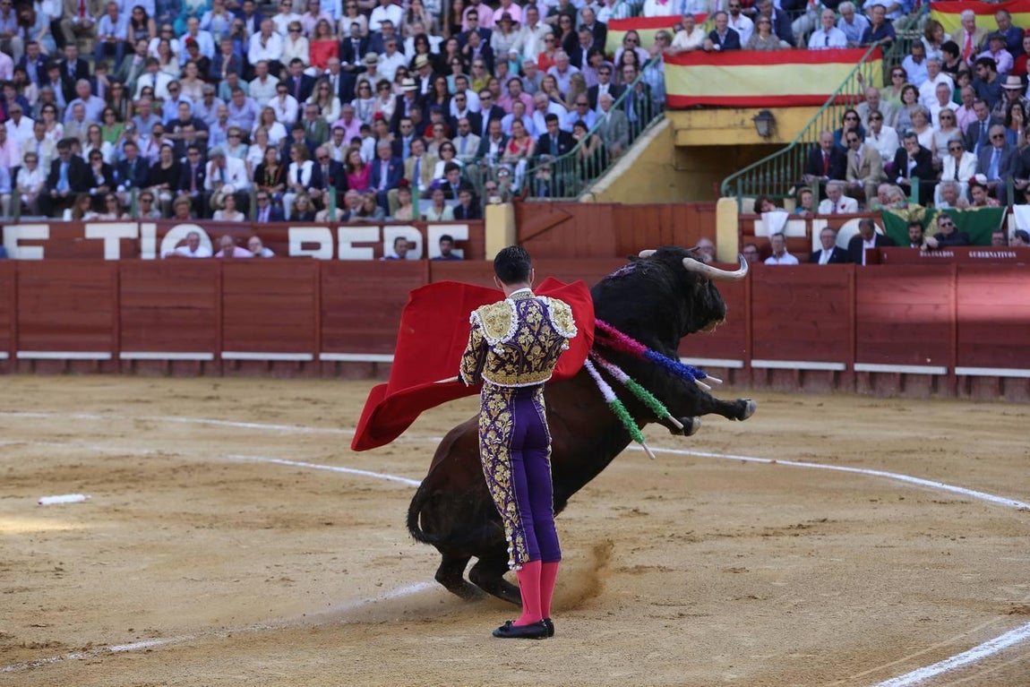 Talavante y Roca Rey salen a hombros en el broche taurino de la Feria de Jerez