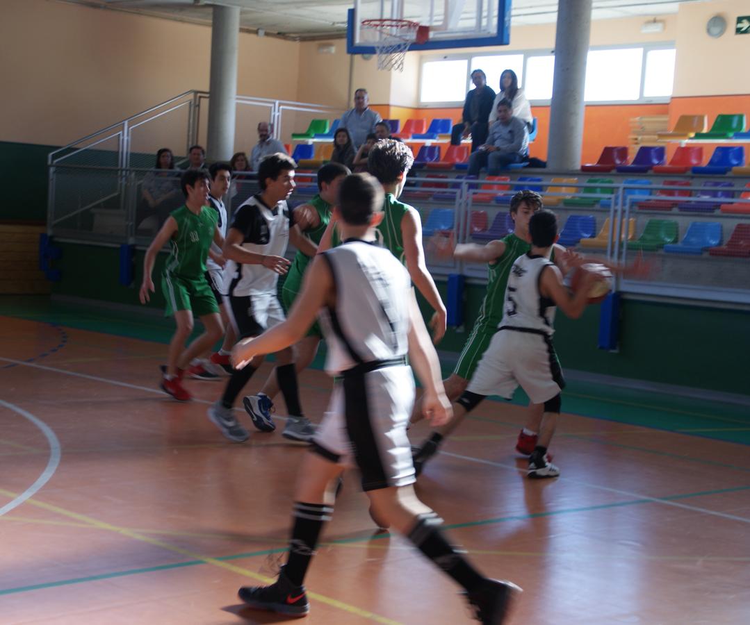 En imágenes: Los dos últimos partidos de la liga de baloncesto; Claret A vs El Prado y Safa vs Santa María del Yermo