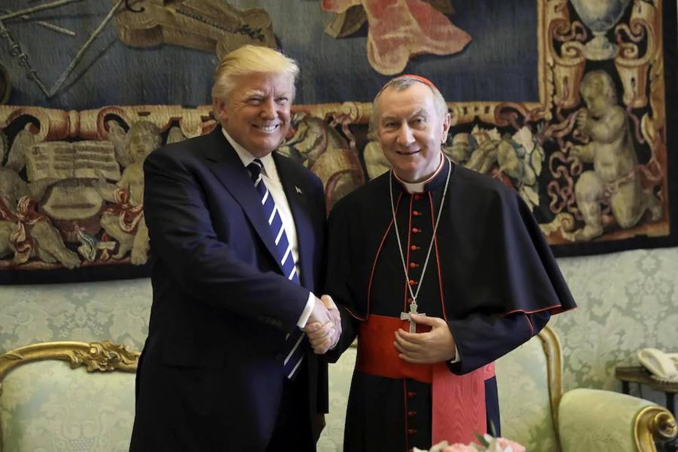 Donald Trump con el secretario de Estado del Vaticano, Pietro Parolin. 