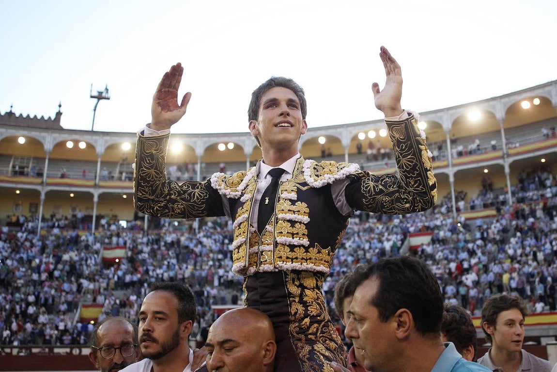 Así fue la faena de Ginés Marín, la primera de dos orejas en San Isidro 2017