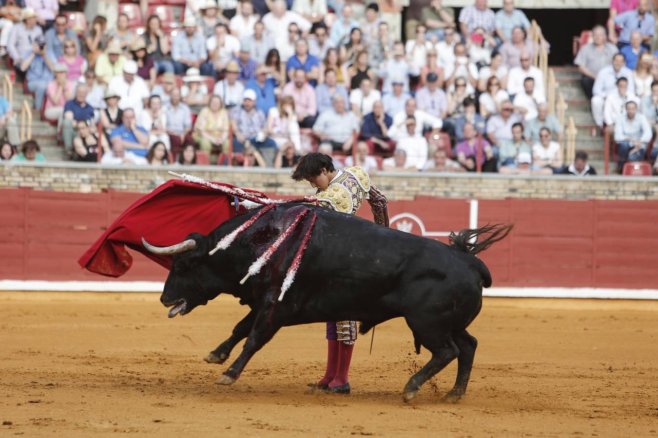 La corrida de Morante, Manzanares y Roca Rey, en imágenes