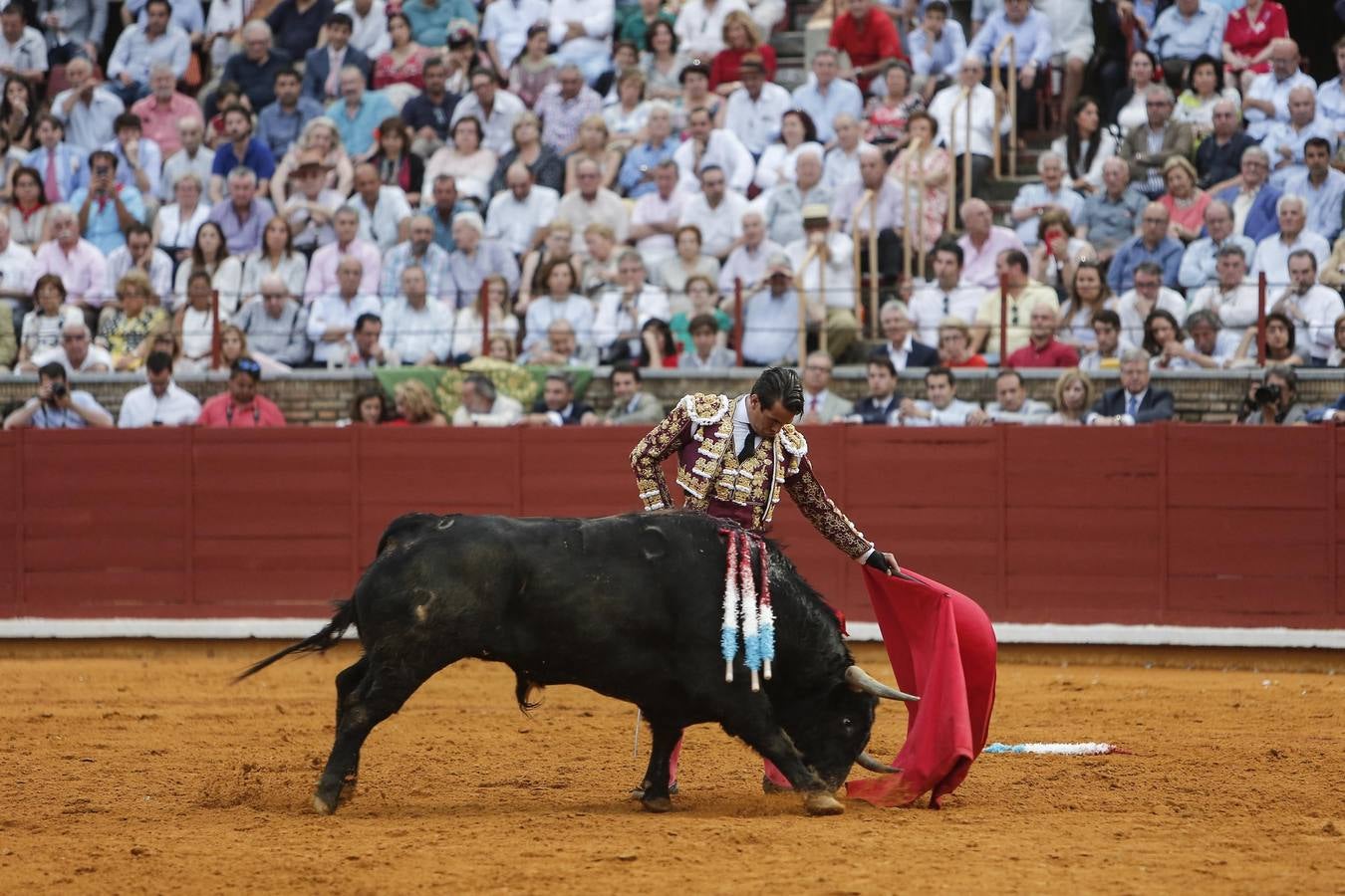 La corrida de Morante, Manzanares y Roca Rey, en imágenes