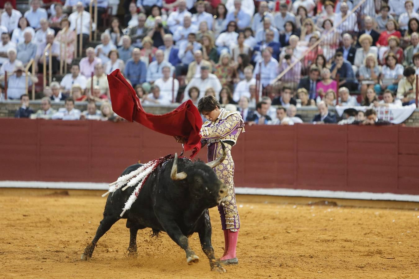 La corrida de Morante, Manzanares y Roca Rey, en imágenes