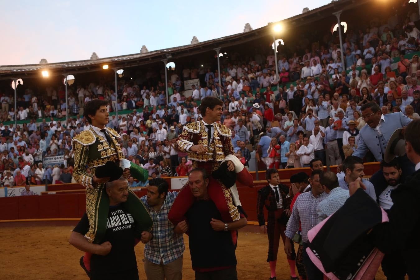 El Juli, Morante y Andrés Roca Rey, en Sanlúcar