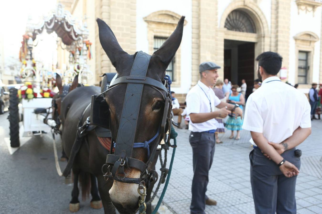 Salida de la hermandad del Rocío de Cádiz