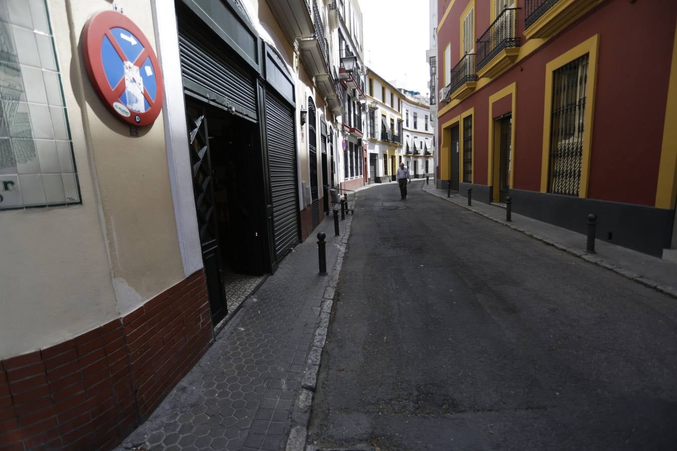 Sevilla, la ciudad de los bolardos mutantes