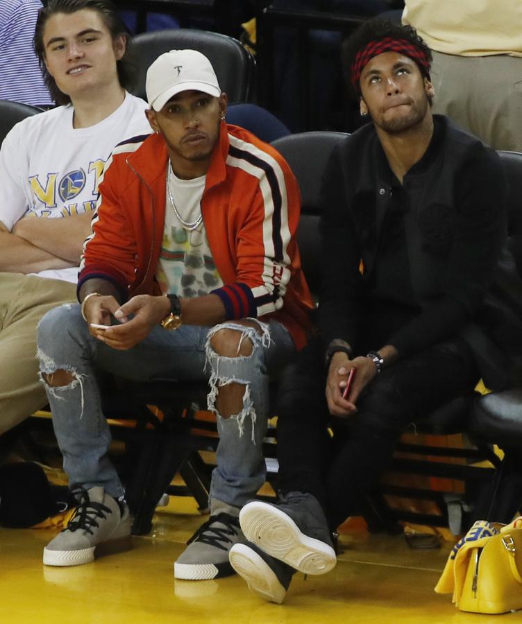 Neymar y Lewis Hamilton, hinchas de los Warriors