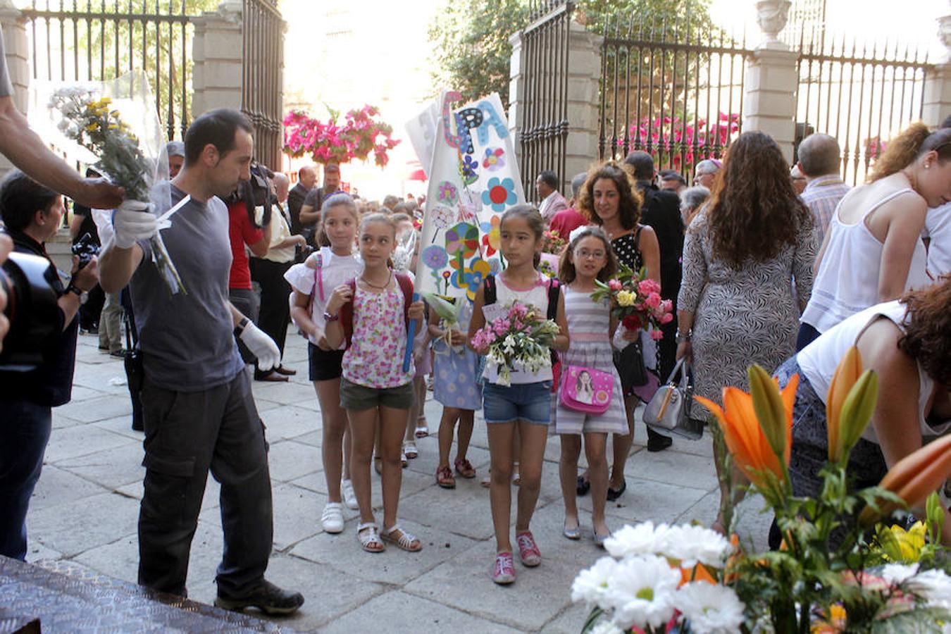 La ofrenda floral del Corpus, en imágenes