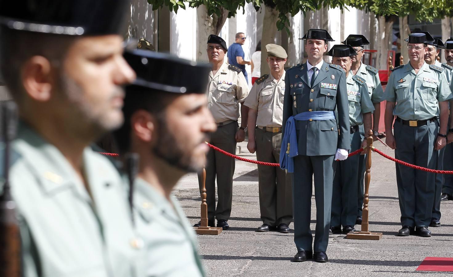 Relevo en la Comandancia de la Guardia Civil, en imágenes