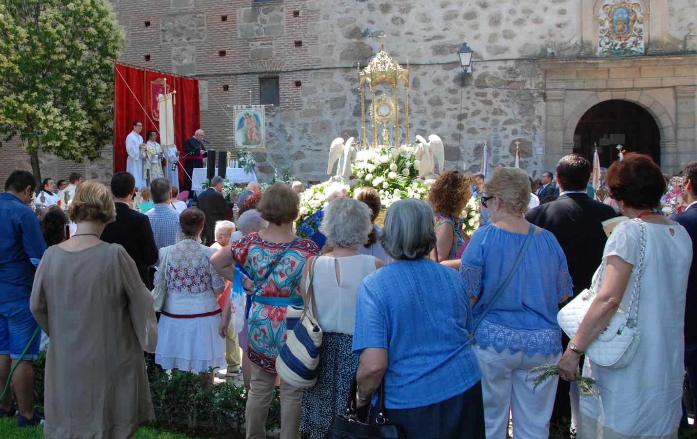 En imágenes: la procesión del Corpus de Talavera