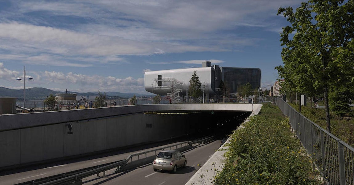 El Centro Botín ocupa un rincón privilegiado de la ciudad de Santander. Enrico Cano