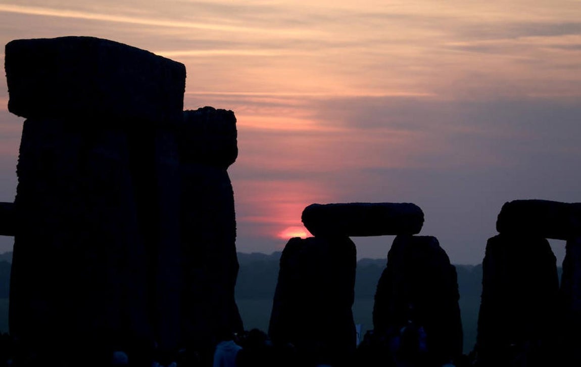 El Solsticio de Verano en el monumento de Stonehenge